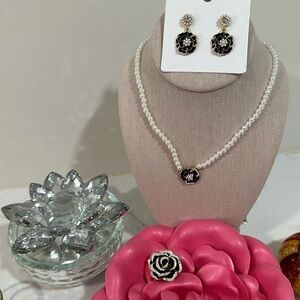 Camellia and pearls jewelry bundle nwt